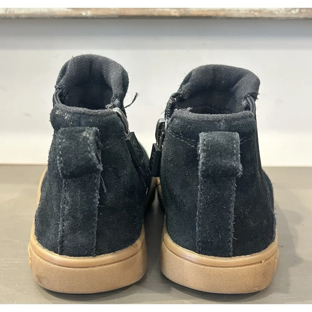 Ugg Black Hamden Toddler Unisex Boots Size 8 Side Zip‎ Suede Slip On